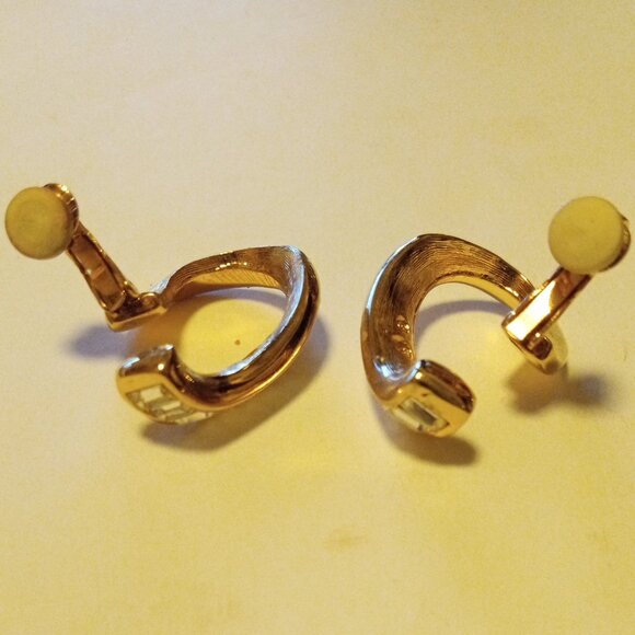 Swarovski Swan Crystal Clear Gold  Clip On Earrings Signed - Picture 4 of 5